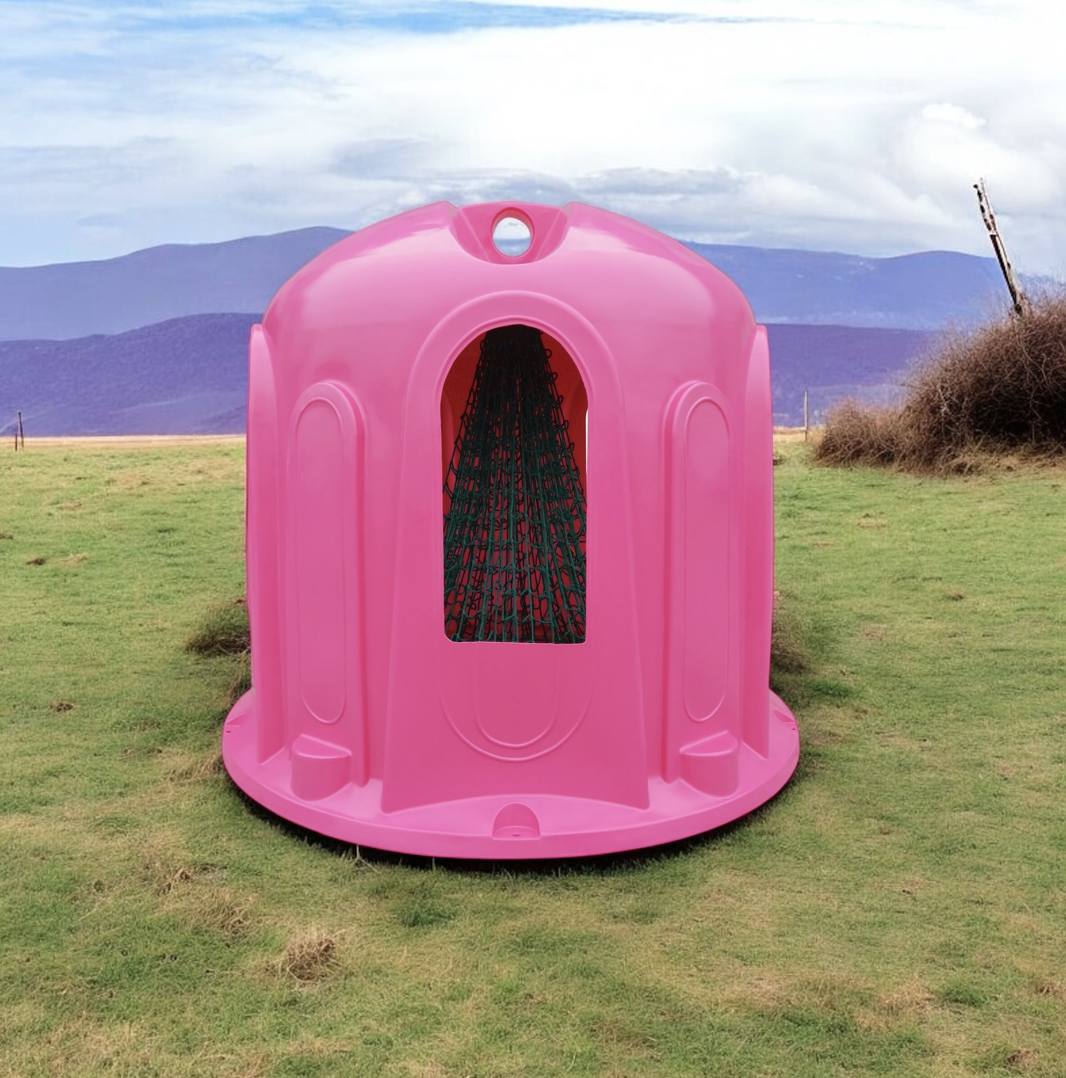 Heuglocke mit 5 Fressöffnungen und Heunetz, für Rundballen bis 150cm pink